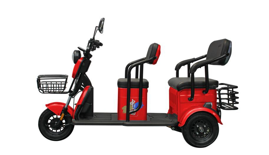 2023 Factorydirect Selling Adult Electric Etrike Leisure Electric Cargo Tricyclle Have Child Seats Family Daily Use Shopping Electric Three Wheel Scooter