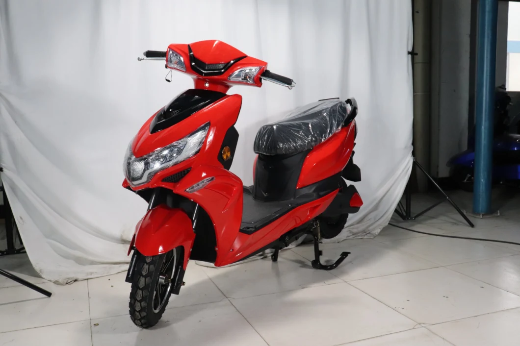 2022 High Quality Electric Scooters in Red Color